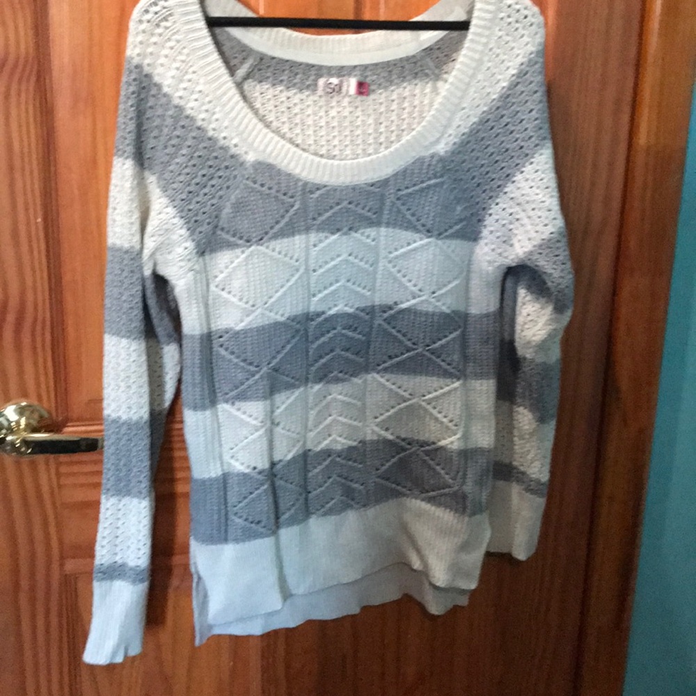 Knit sweater